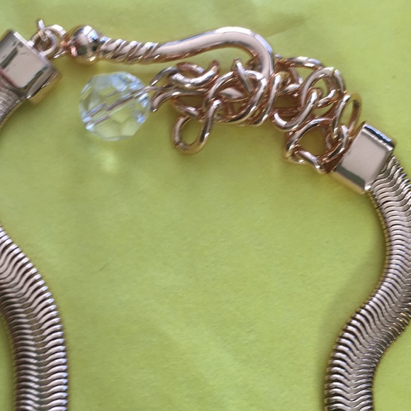 Akkad Designed Gold Purple Stones - Picture 2 of 6